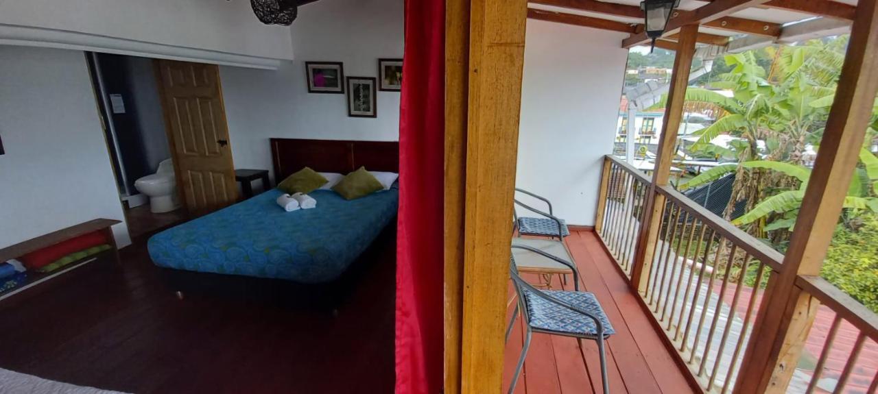 Casa La Eliana Hostel Σαλέντο Εξωτερικό φωτογραφία