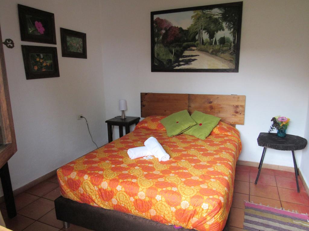 Casa La Eliana Hostel Σαλέντο Εξωτερικό φωτογραφία